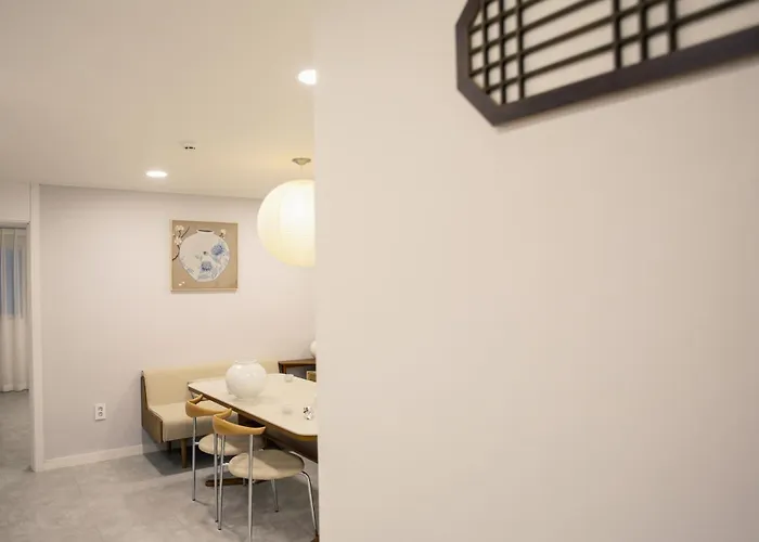 3br 2bath 5bed For Big Group 1f * Seoul