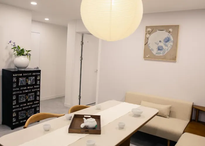 Apartment 3br 2bath 5bed For Big Group 1f *