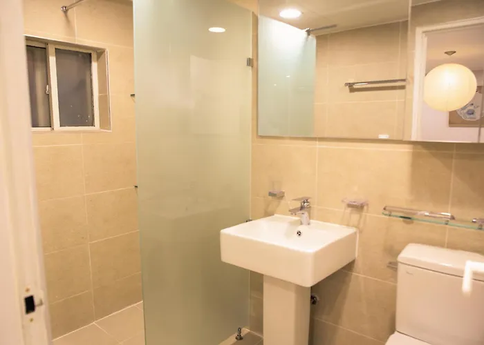 Apartment 3br 2bath 5bed For Big Group 1f *