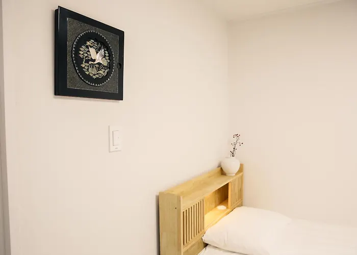 3br 2bath 5bed For Big Group 1f * Seoul
